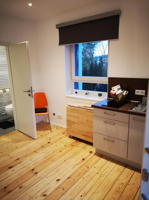 Kinderklinik, 600M Zum Bahnhof 2B Siegen Eksteriør bilde